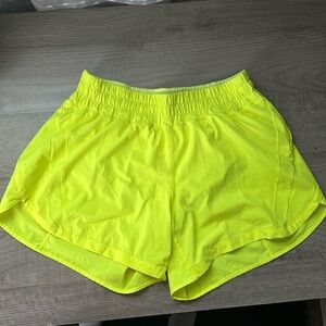 Track That High-Rise Lined Short 5" size 10 Lululemon Highlight Yellow